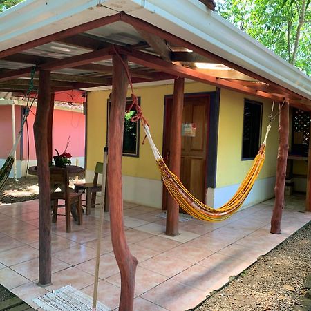 Brigitte'S Ranch Hotel Cahuita Eksteriør billede