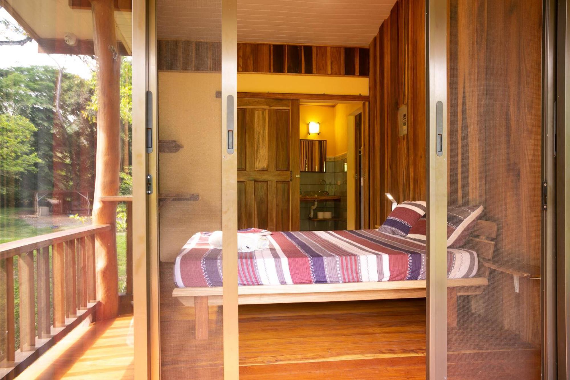 Brigitte'S Ranch Hotel Cahuita Eksteriør billede