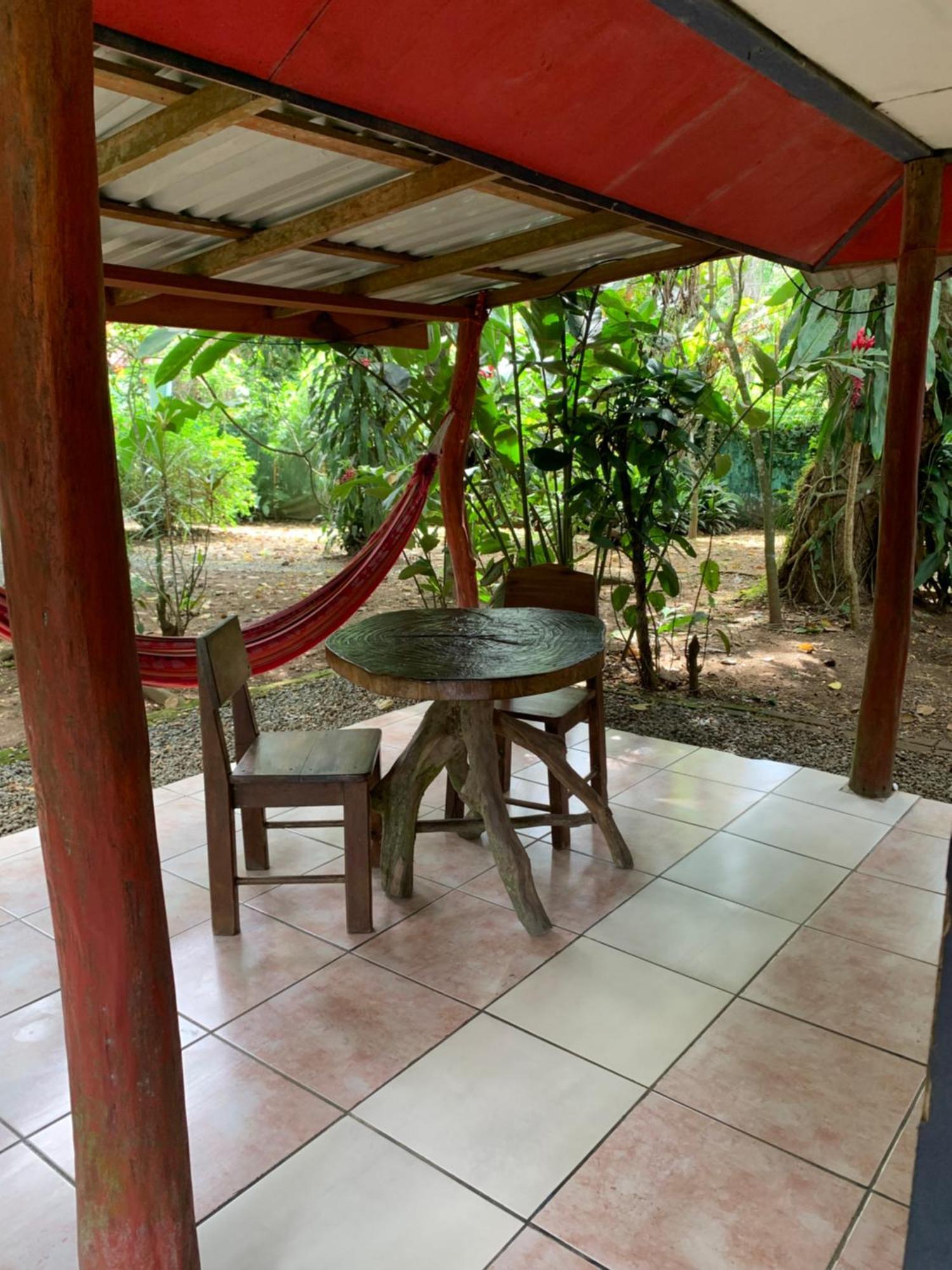 Brigitte'S Ranch Hotel Cahuita Eksteriør billede
